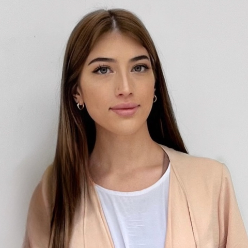 Tahra Goraya Headshot